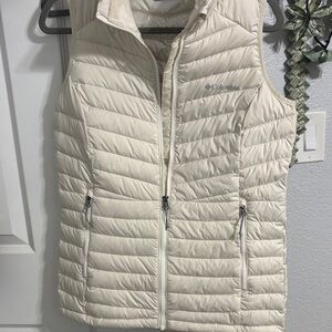 Columbia Women's Off-White Quilted Vest